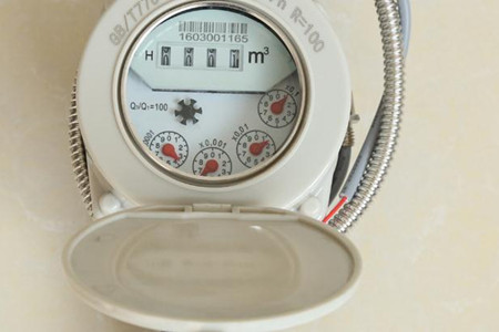 如何知道IC卡預付費水表電池沒電了？